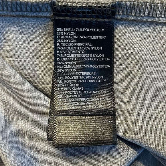 The North Face Women’s Stevie Woven Button Down Collar Gray Shirt, Size Small - Picture 9 of 10